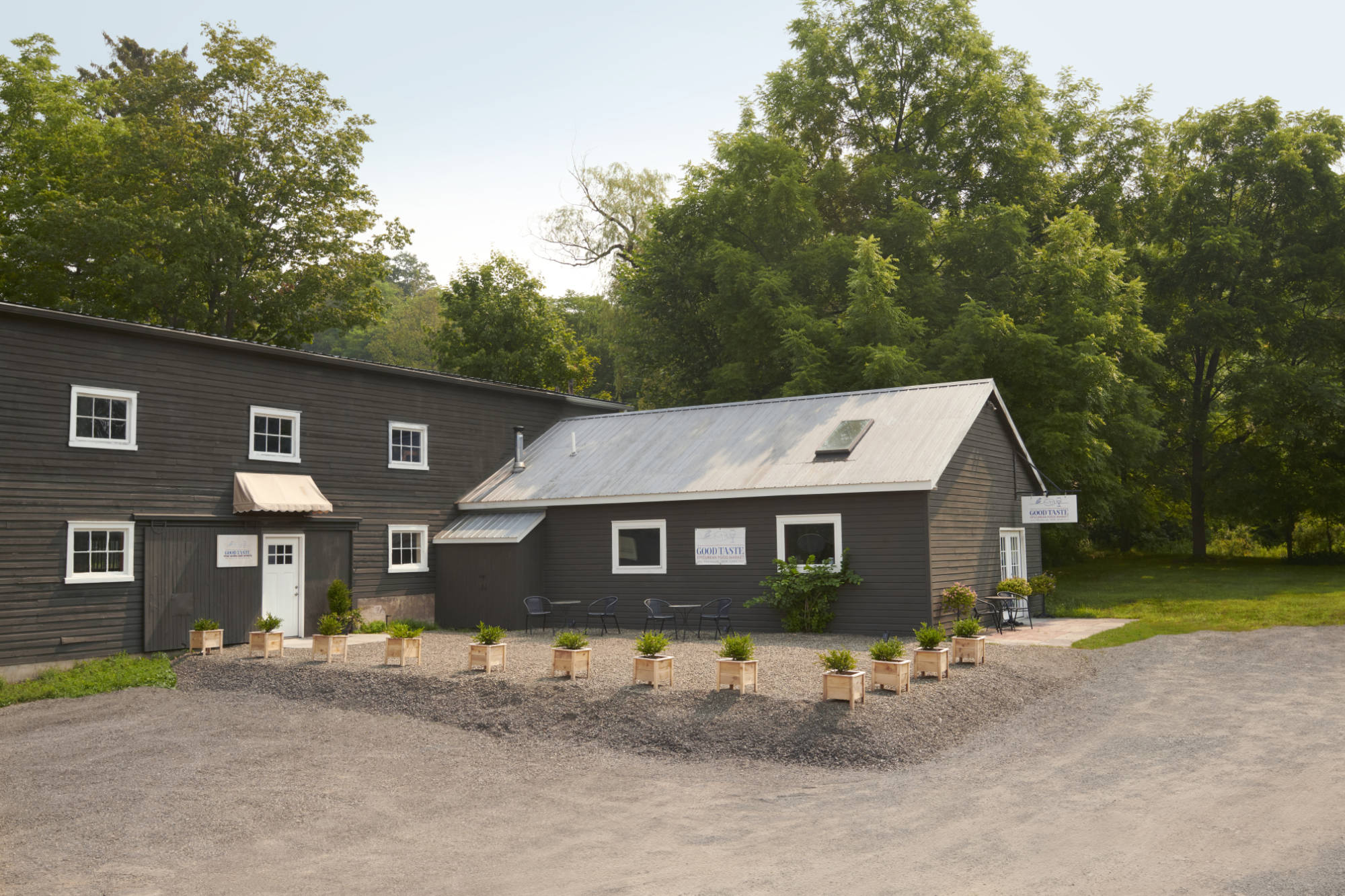 photograph of the building that houses Good Taste Wines and Good Taste Epicurean Market